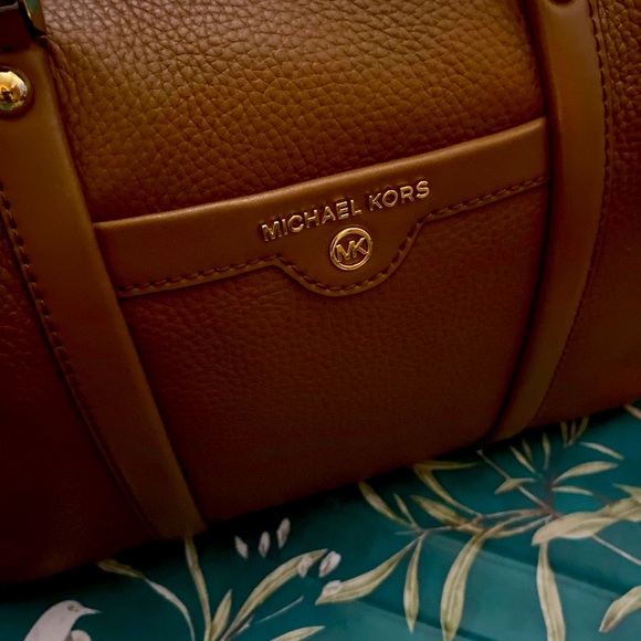 MICHAEL KORS BRAND NEW 100% AUTHENTIC LEATHER SATCHEL BAG - Picture 4 of 13